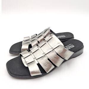 Munro Carrera Slide Sandal Women's Silver Metallic Calf Leather Size US7.5M EU38